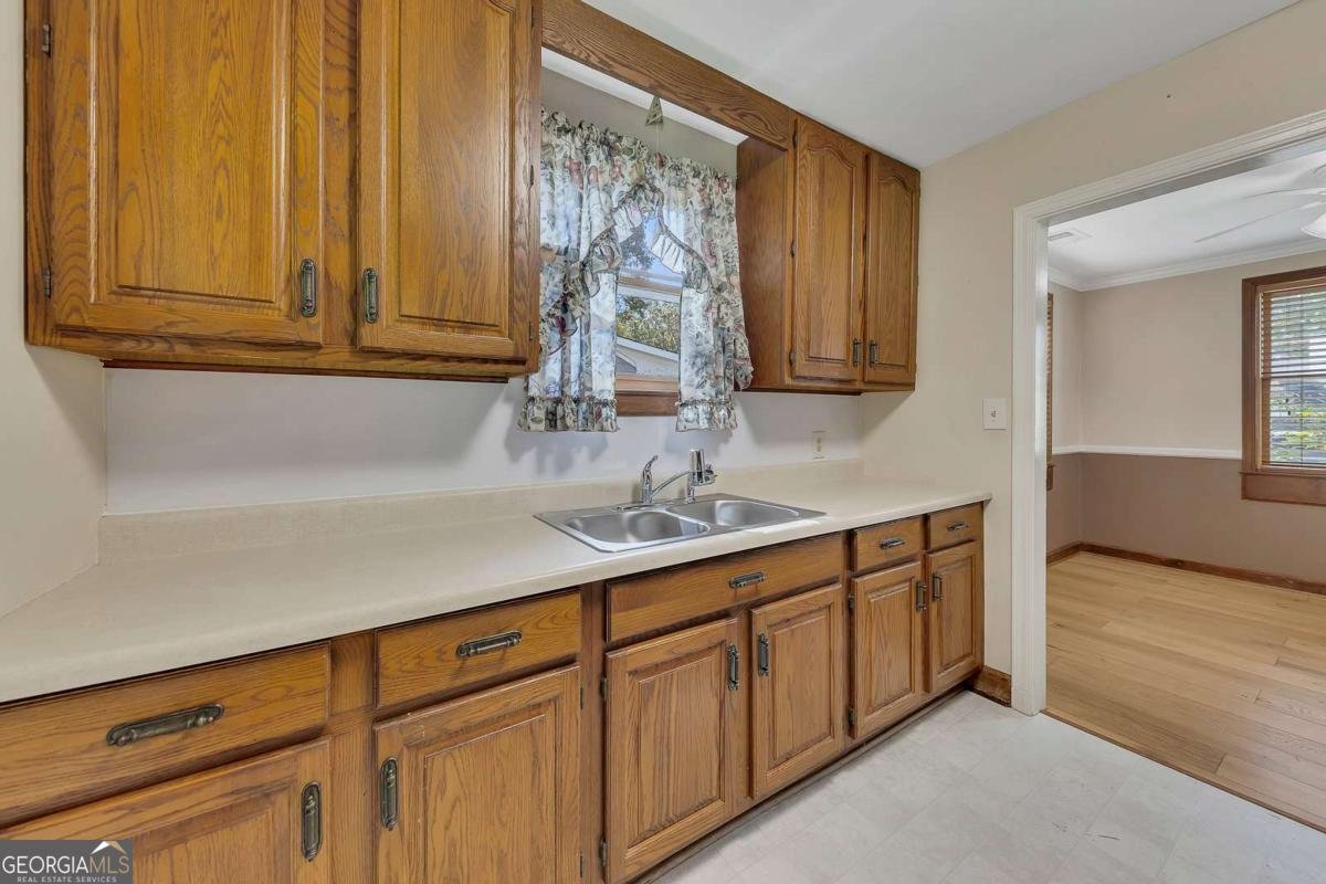 849 PARK Avenue Marietta - 18