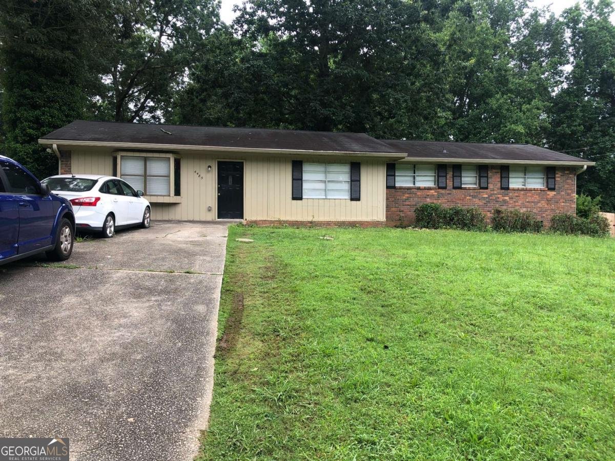 4485 Merlin Circle Douglasville - 1