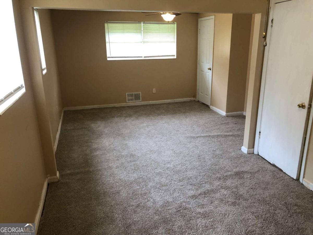 4485 Merlin Circle Douglasville - 19