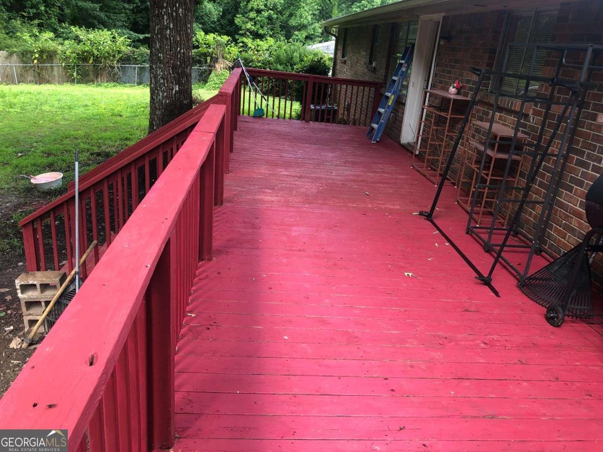 4485 Merlin Circle Douglasville - 24