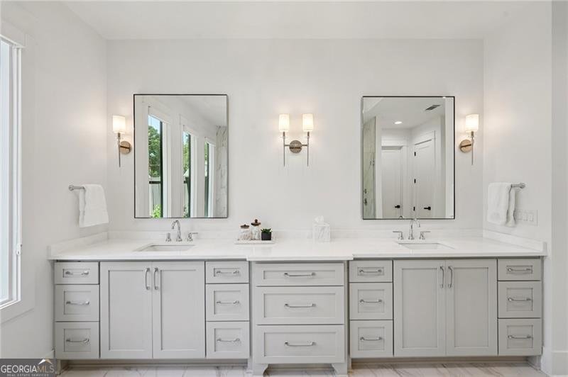 477 Michael Drive Alpharetta - 27
