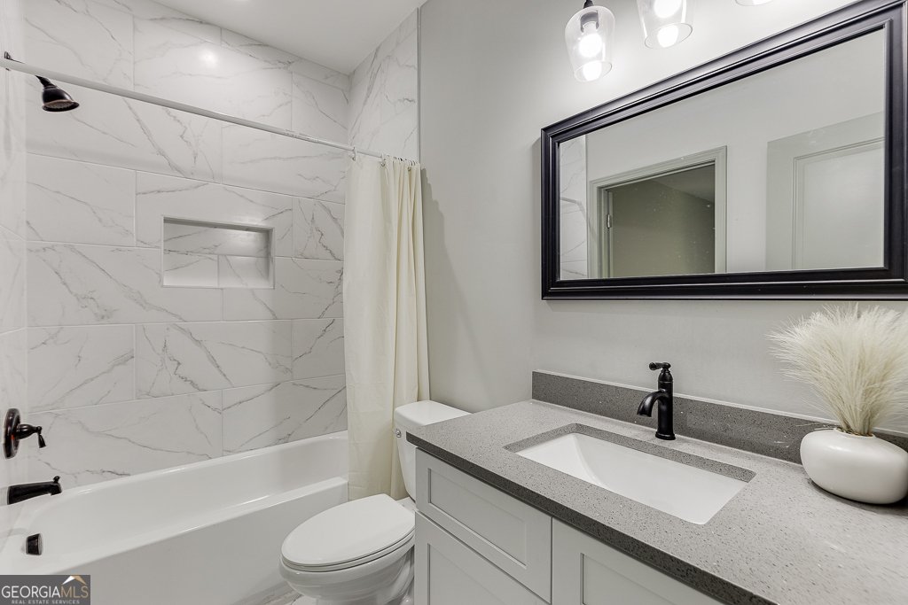 4208 Sierra Creek Court Hoschton - 12