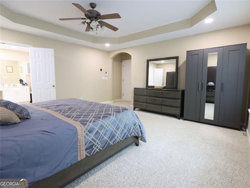 5157 WELLISFORD suwanee - 5