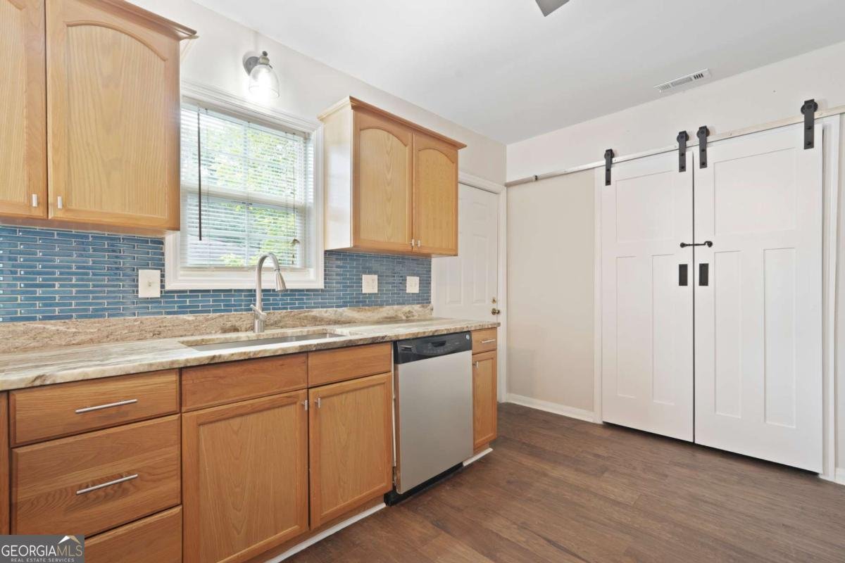 2133 Bacon Park Drive Savannah - 19