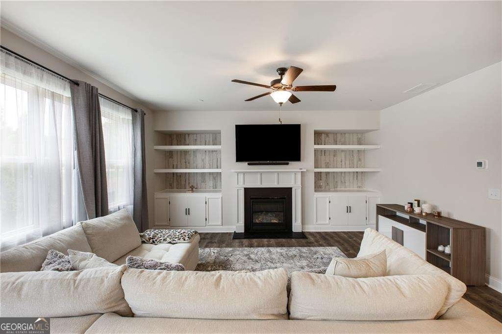 319 Hayden Circle Woodstock - 10