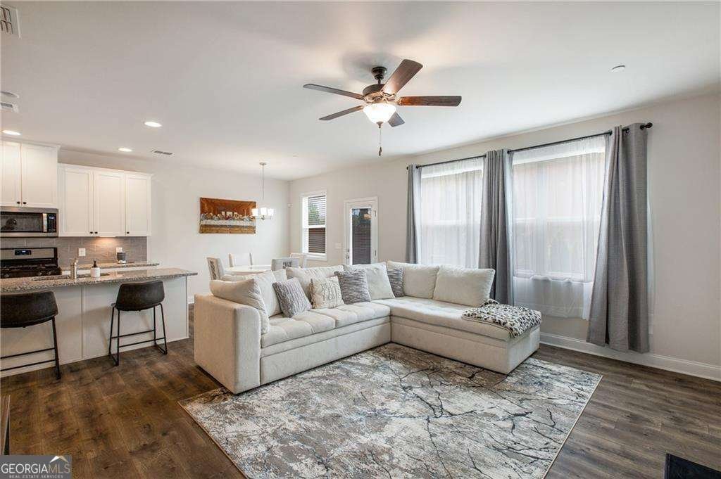 319 Hayden Circle Woodstock - 12