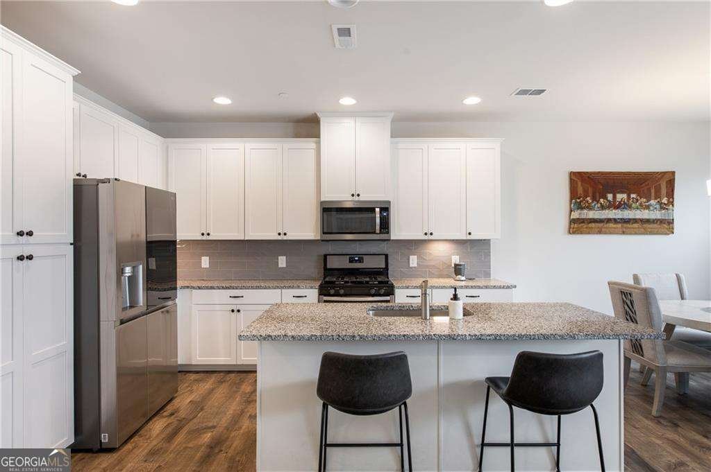 319 Hayden Circle Woodstock - 5