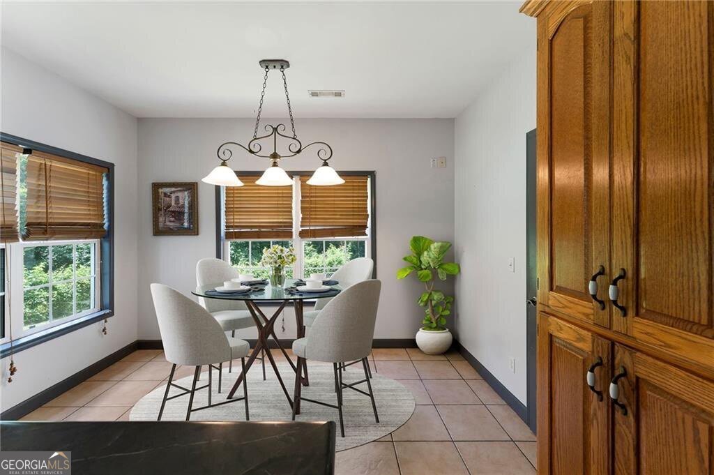 1294 Abrams Road Silver Creek - 10