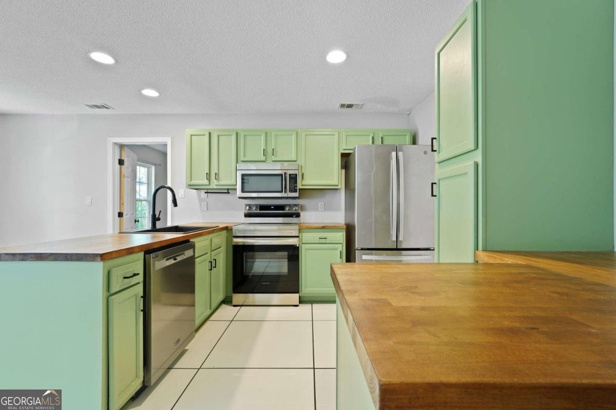 7305 Leghorn Street Savannah - 17