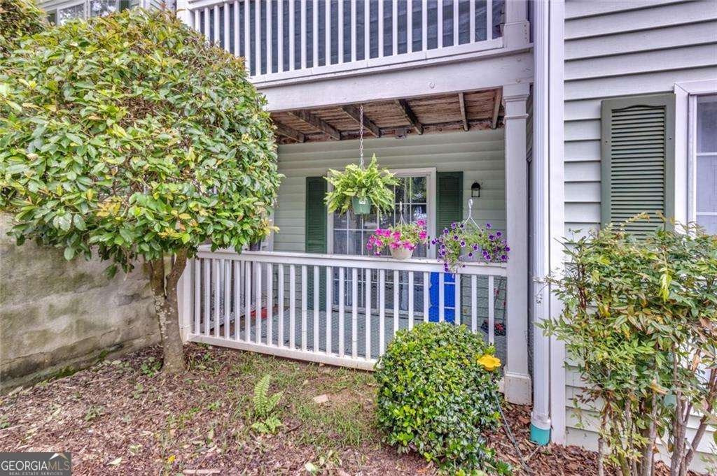 301 Cobblestone Trail Avondale Estates - 1
