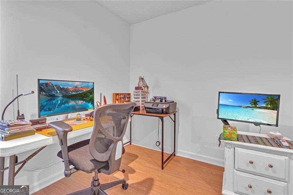 301 Cobblestone Trail Avondale Estates - 16