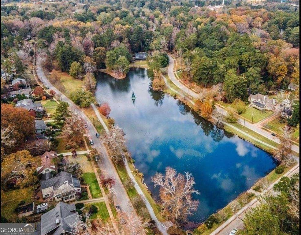 301 Cobblestone Trail Avondale Estates - 5