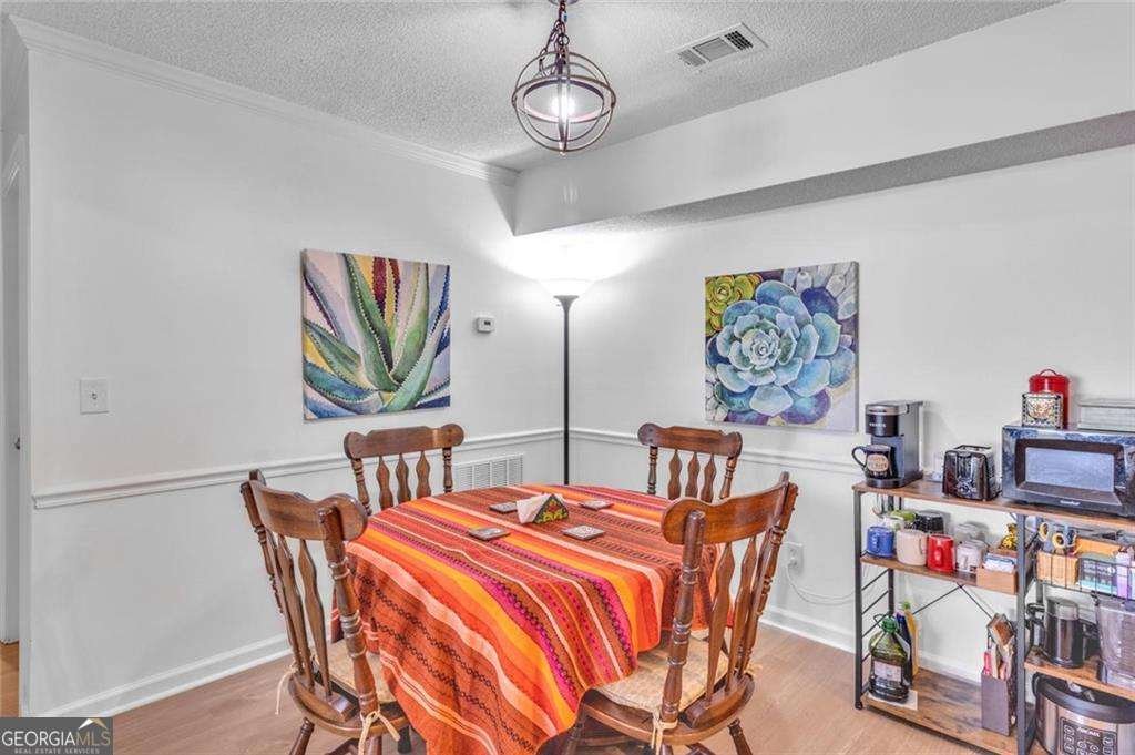 301 Cobblestone Trail Avondale Estates - 8