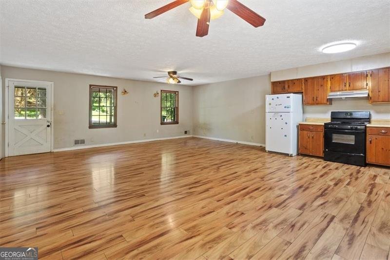 303 Nottingham Drive Woodstock - 11