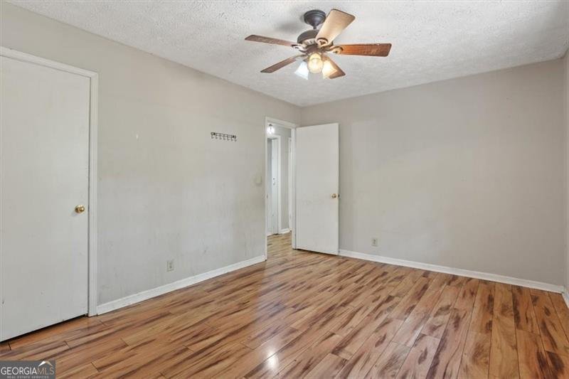 303 Nottingham Drive Woodstock - 19