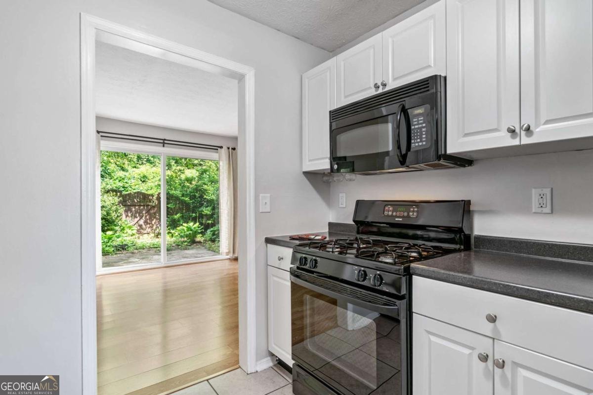1810 Ashborough Road Marietta - 14