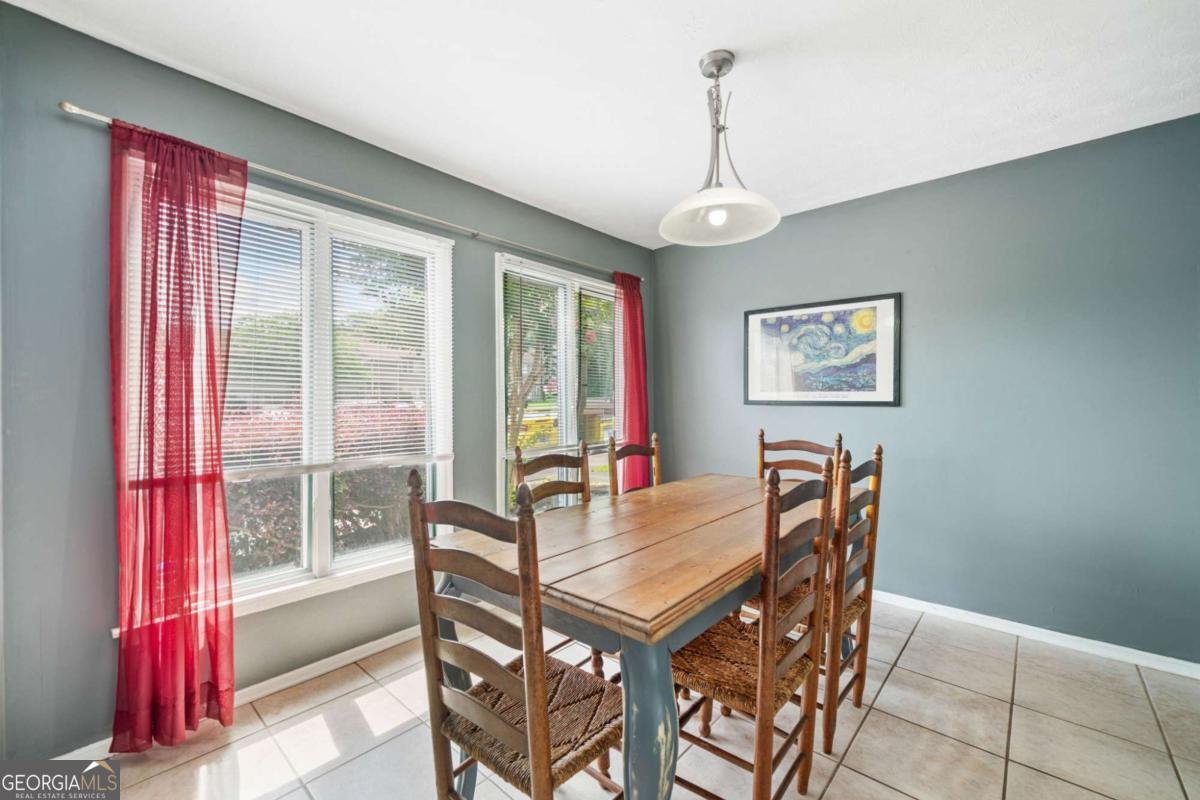 1810 Ashborough Road Marietta - 19