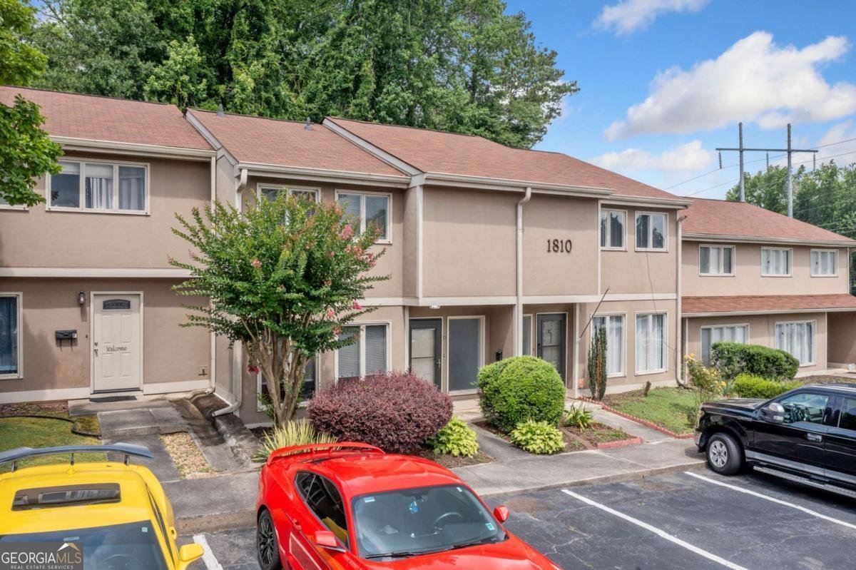 1810 Ashborough Road Marietta - 3