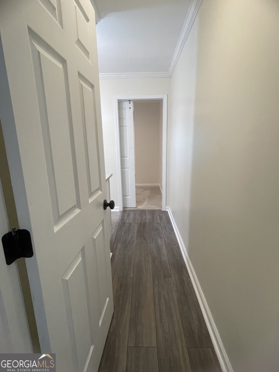 1833 Phillips Avenue East Point - 27