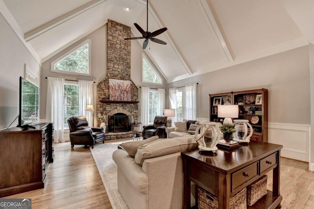 10195 Brier Mill Court Alpharetta - 10