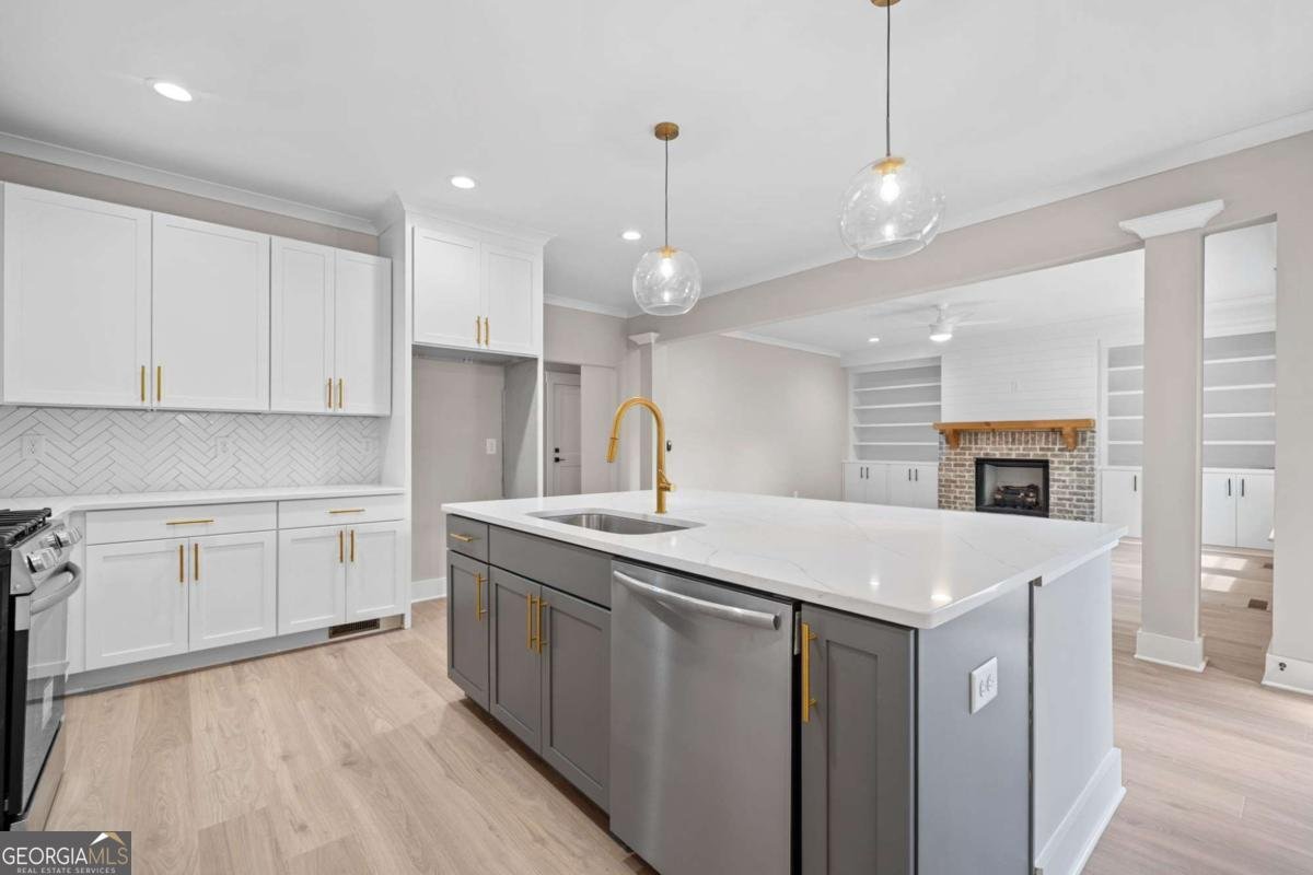 419 CRESTMONT Lane Canton - 34