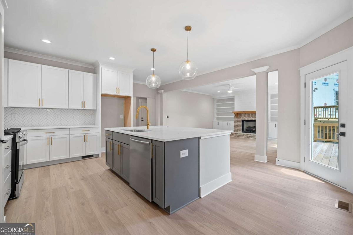 419 CRESTMONT Lane Canton - 35