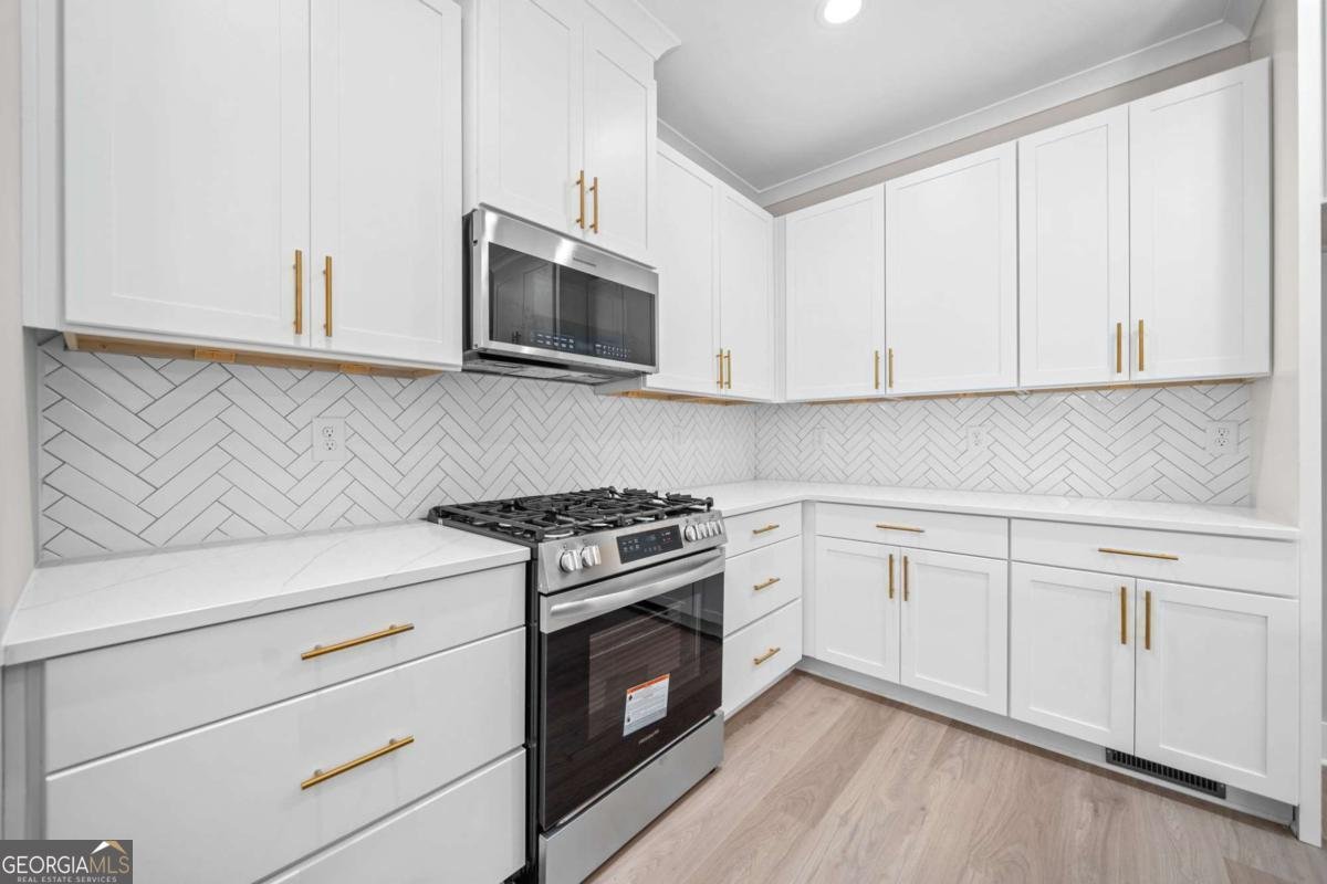 419 CRESTMONT Lane Canton - 36