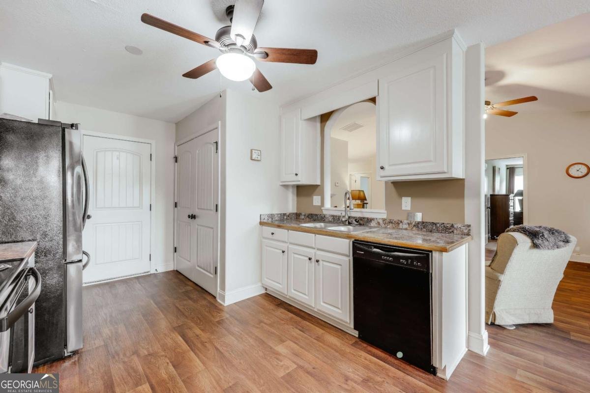 190 Brittany Pointe Drive Colbert - 10