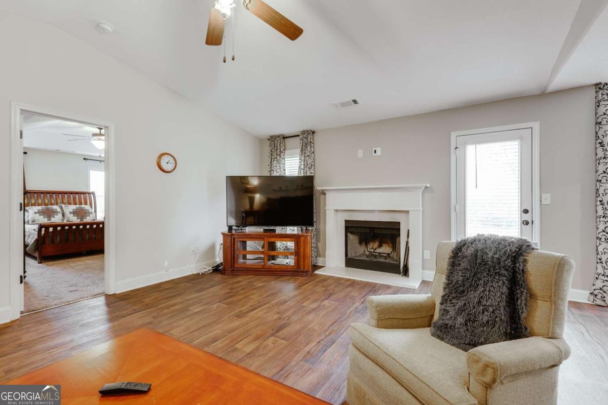 190 Brittany Pointe Drive Colbert - 5