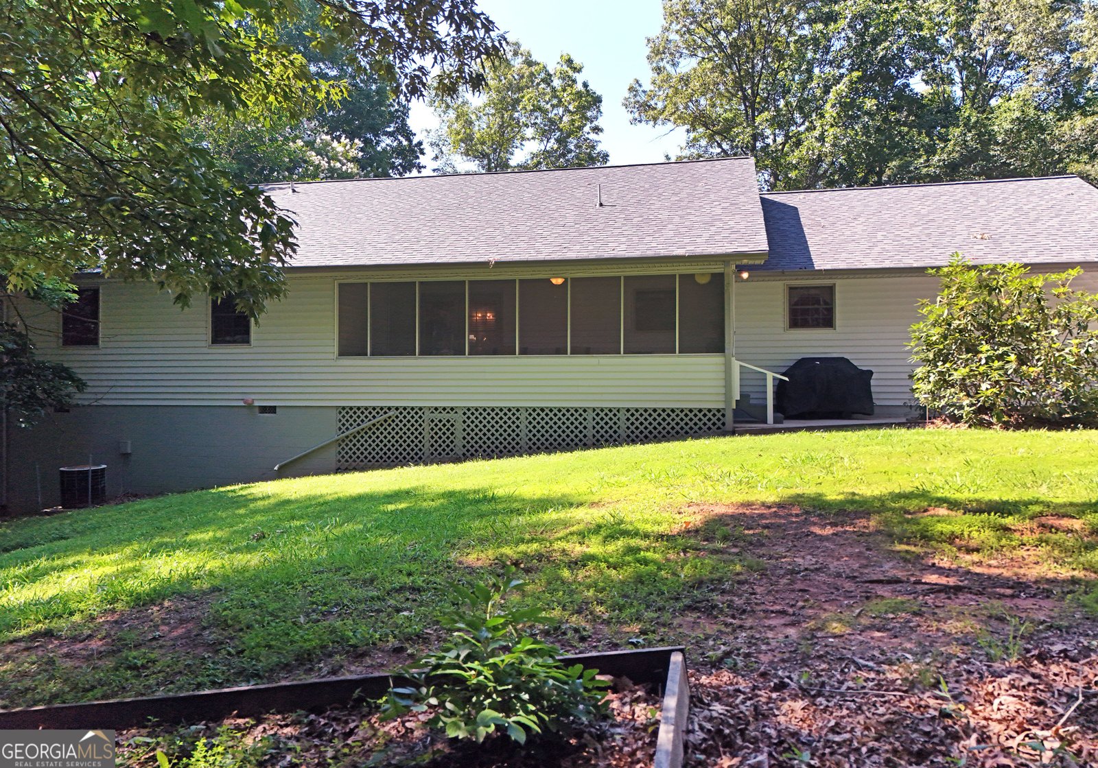 77 Chestatee Drive Blairsville - 33