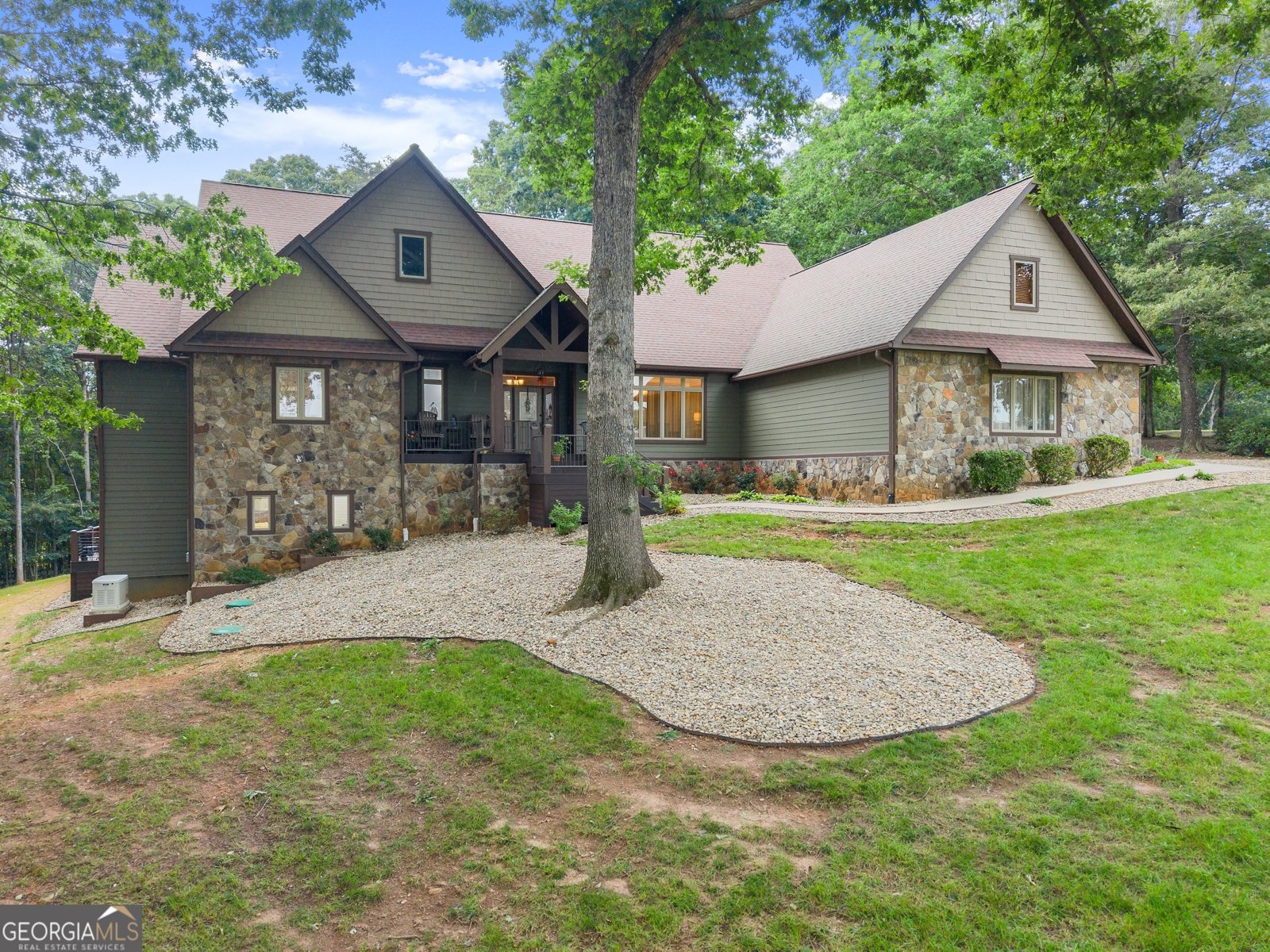 712 Meadow Run Court Clarkesville - 1