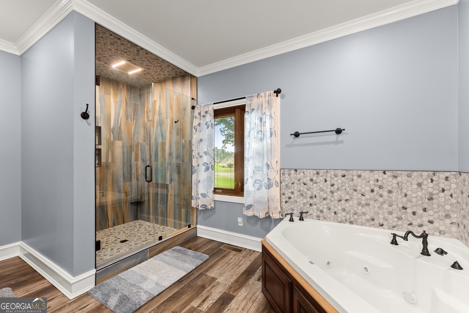 712 Meadow Run Court Clarkesville - 54