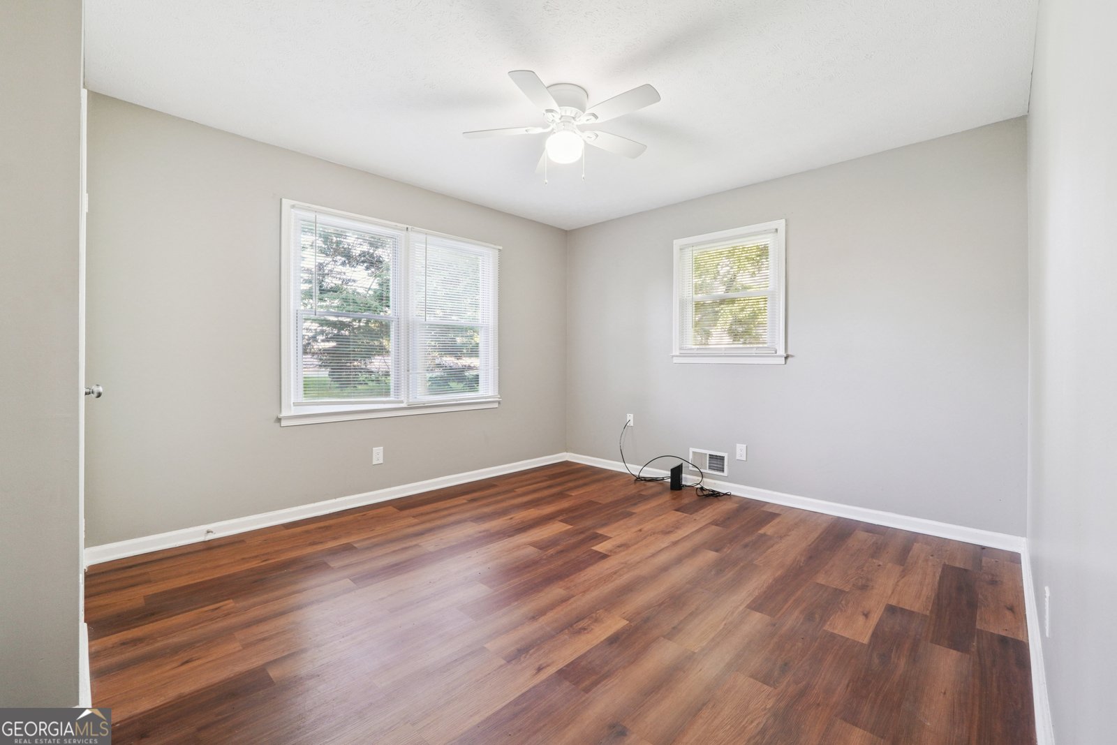 1277 4th Avenue Auburn - 16