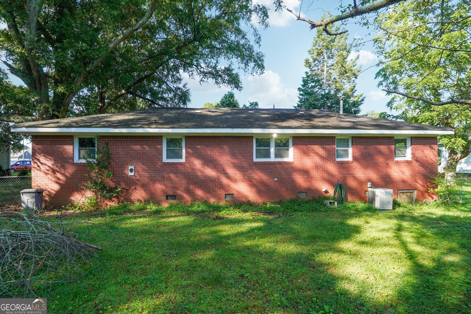 1277 4th Avenue Auburn - 24