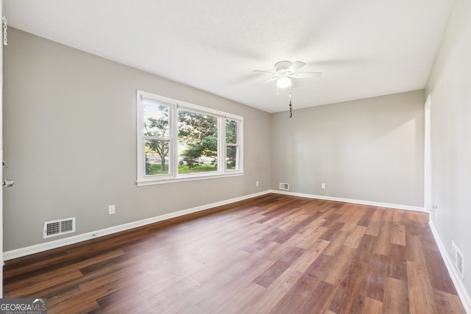 1277 4th Avenue Auburn - 5