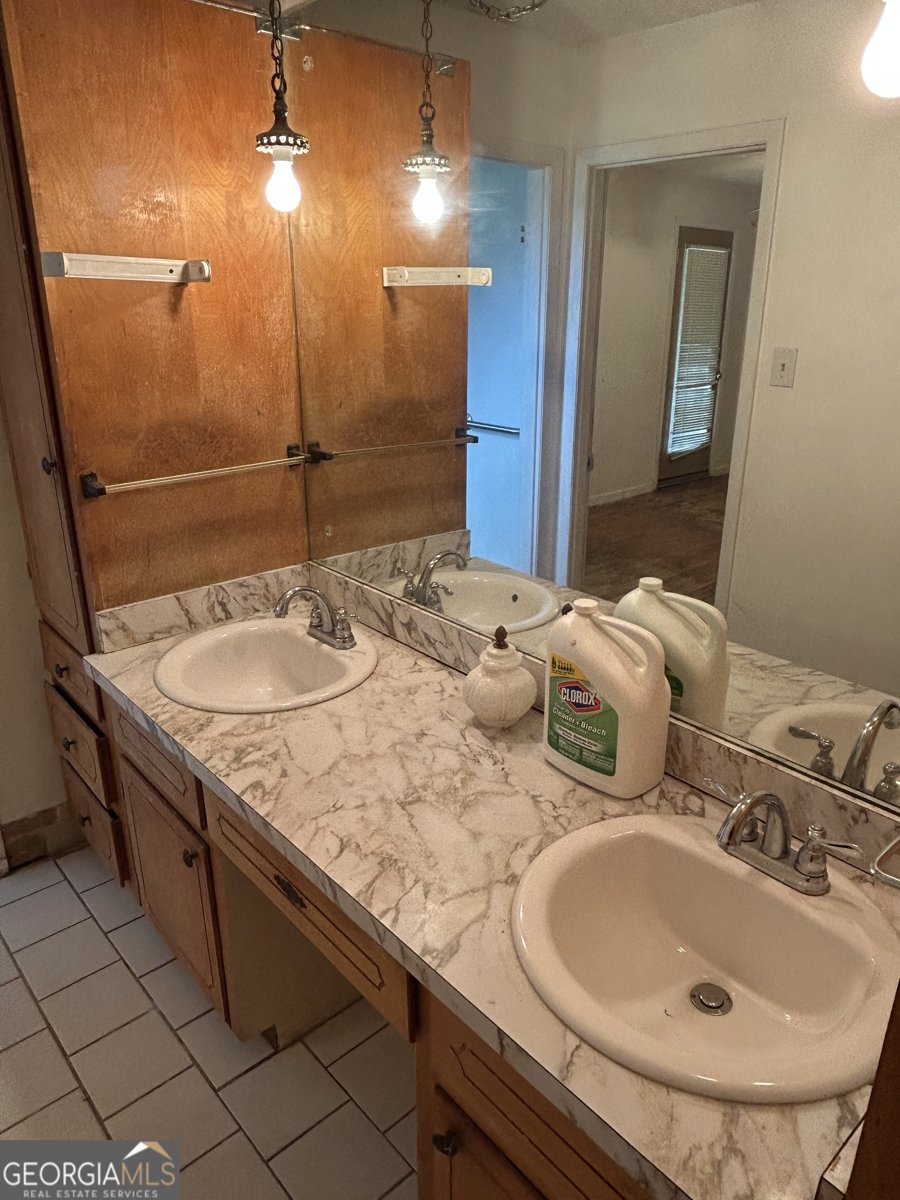 220 Swanson Drive Athens - 39