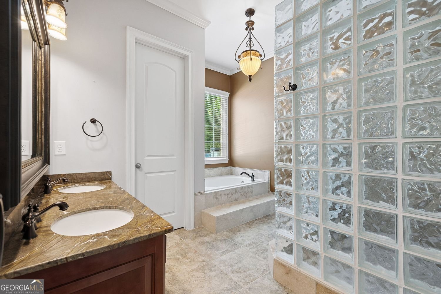 11140 W Road Roswell - 25