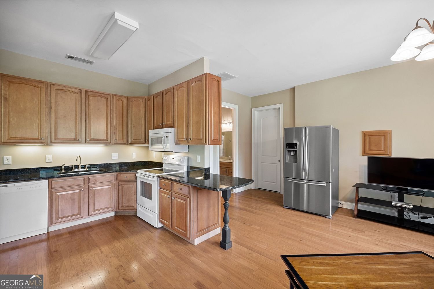 11140 W Road Roswell - 53