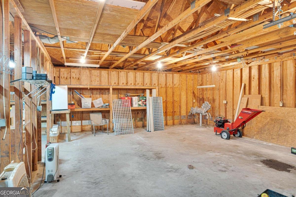 2071 Habersham Circle Covington - 59
