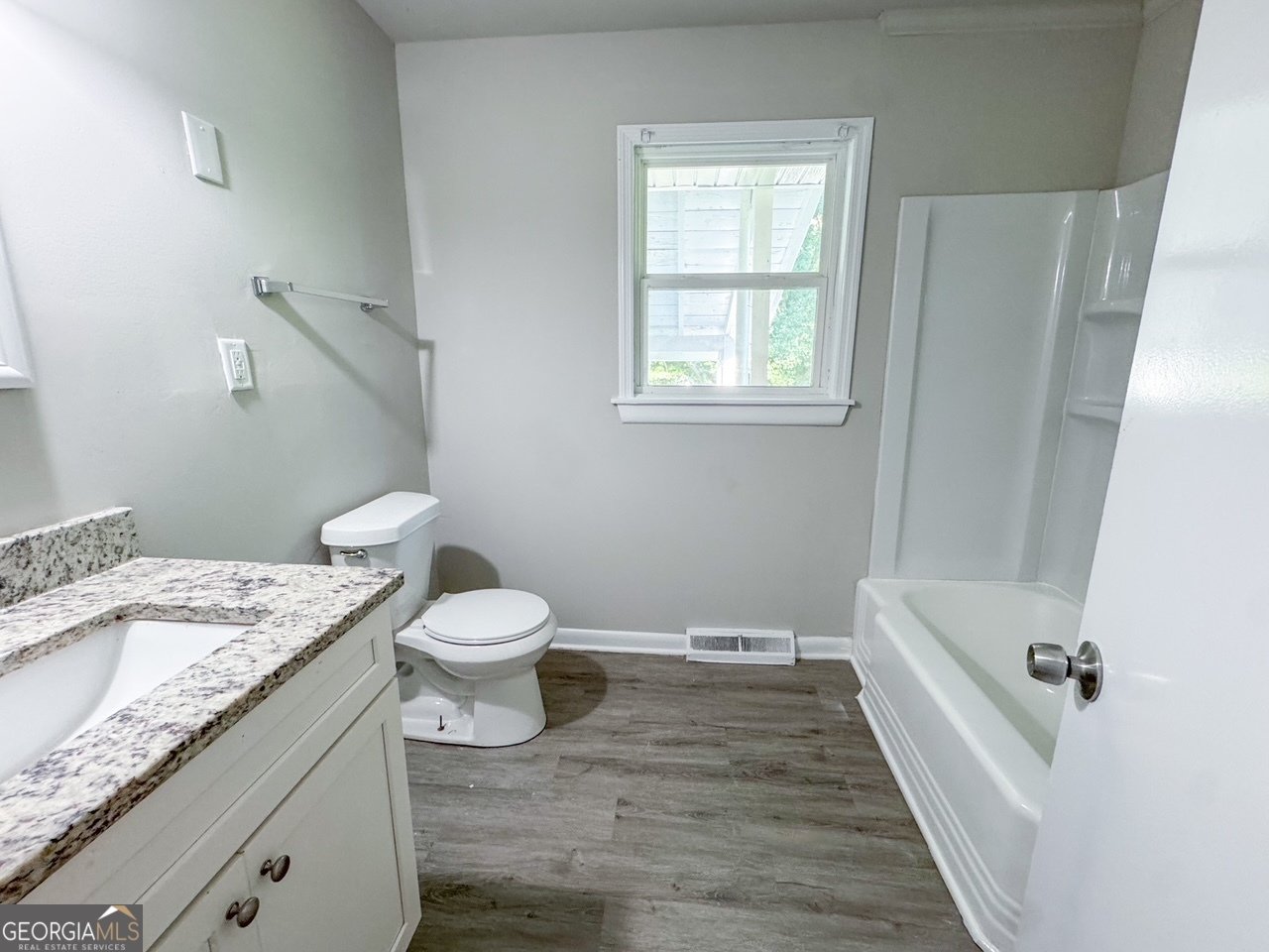 332 332 Flora Avenue Rome - 8