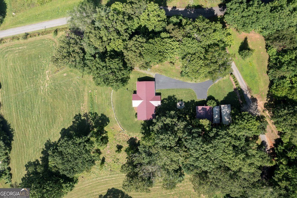 16 Lois Lane Hayesville - 44