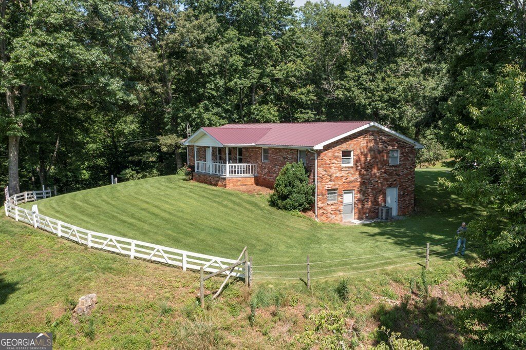 16 Lois Lane Hayesville - 47