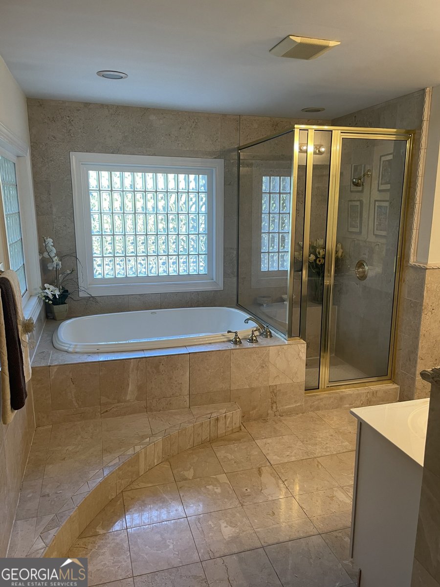 1417 Doe Valley Drive Lithonia - 19