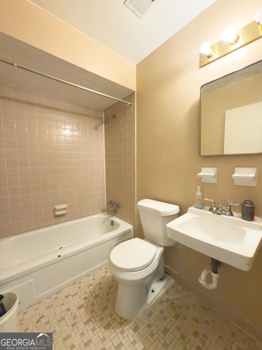 433 Olsen Avenue Columbus - 14