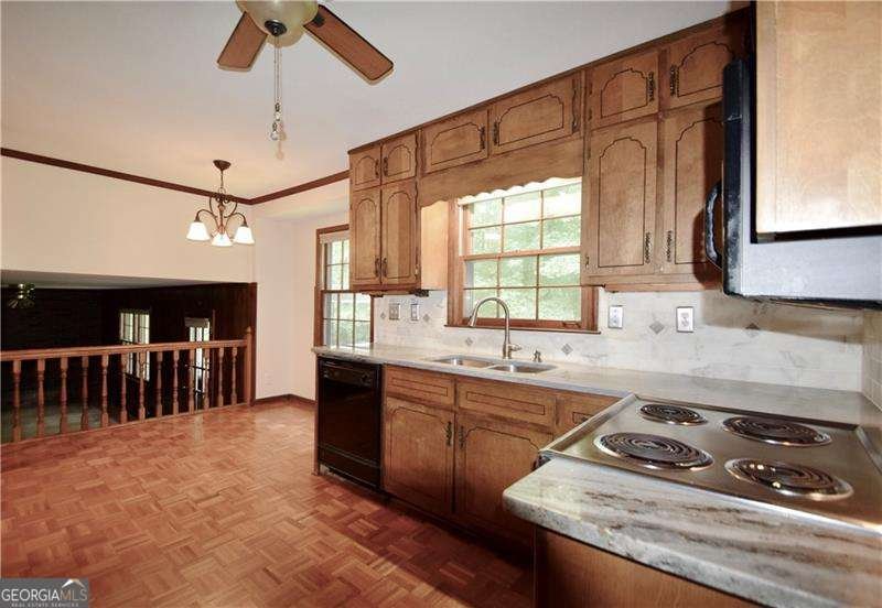 3409 SHORELAKE Drive Tucker - 11