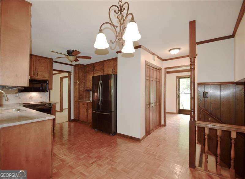 3409 SHORELAKE Drive Tucker - 13
