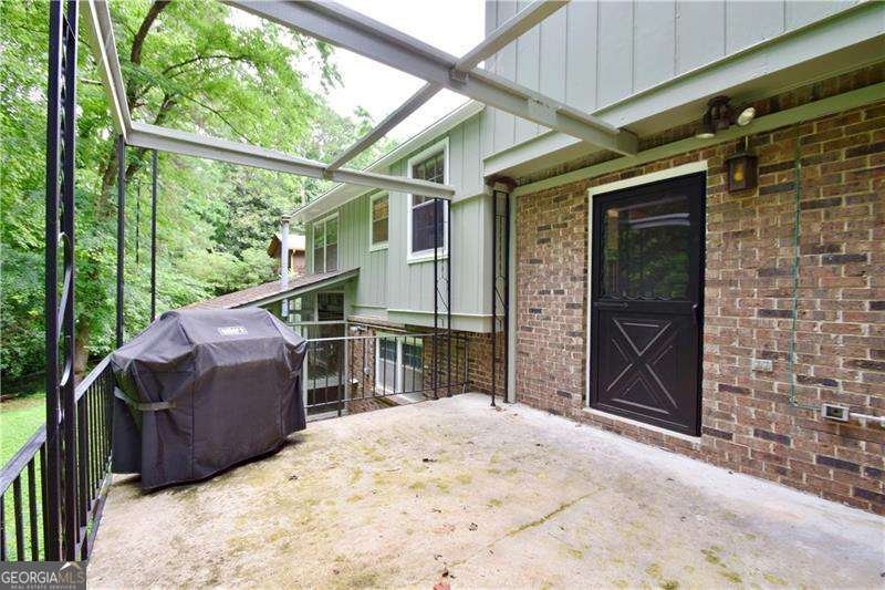 3409 SHORELAKE Drive Tucker - 17