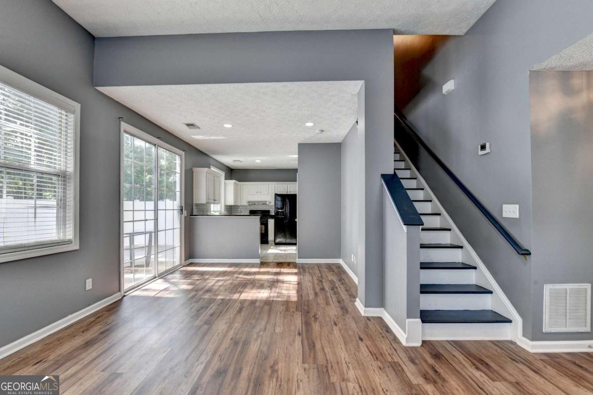 609 Bedford Court Woodstock - 12