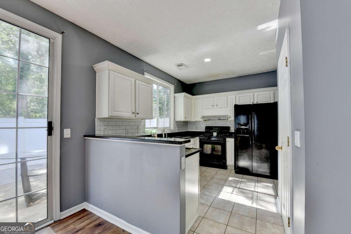 609 Bedford Court Woodstock - 20
