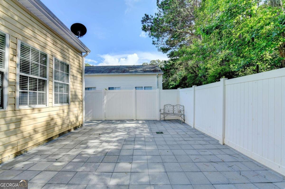 609 Bedford Court Woodstock - 46